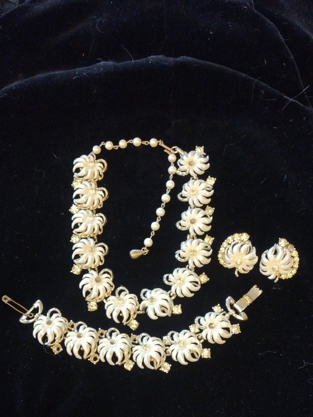 Vintage Three Piece Jewelry Set